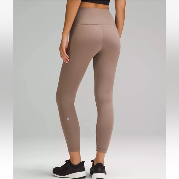 NEW! LULULEMON Wunder Train Ribbed HR Tight 25” Women's Size 8 Taupe Leggings - Picture 1 of 17